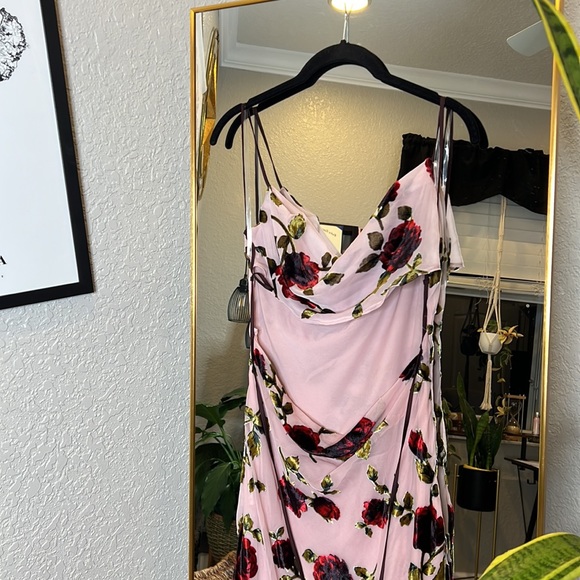 HOUSE OF CB 'Serena' Pink Devore Maxi Dress NWOT - Picture 11 of 12